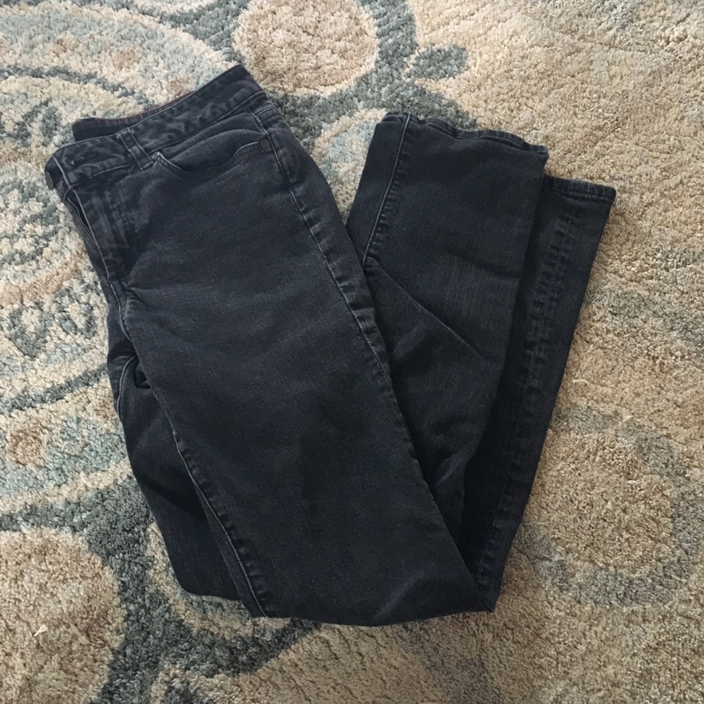 TALBOTS Size 4 Curvy Straight Black Jeans